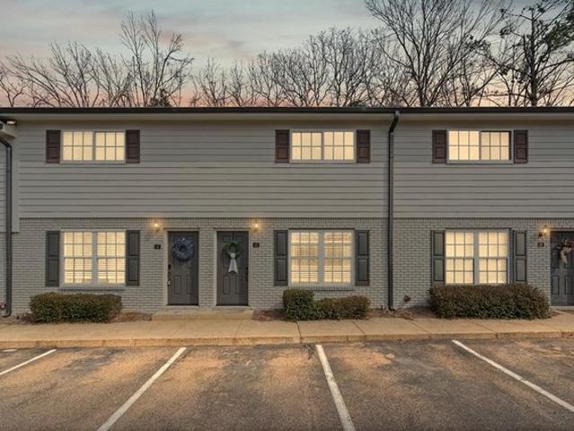 Townhouse for sale in Oxford, Mississippi