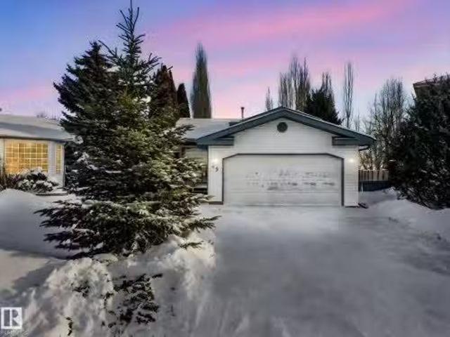 House for sale in Stony Plain, Alberta