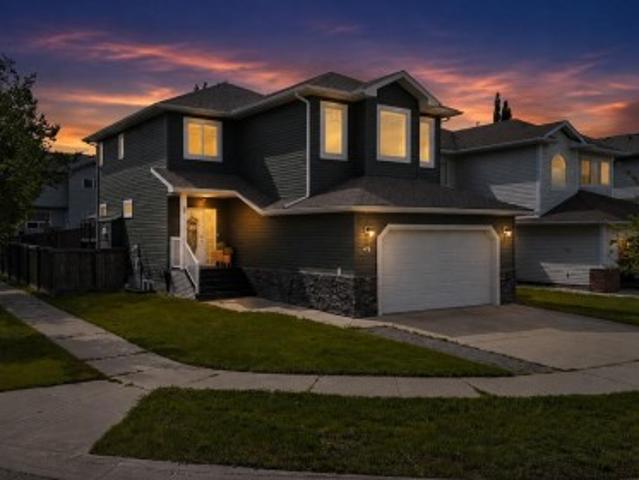 House for sale in Fort Saskatchewan, Alberta