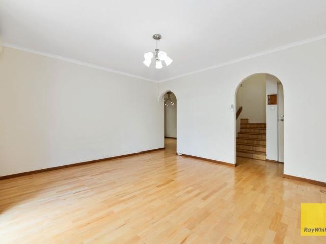House for rent in South Perth Angelo St, Western Australia