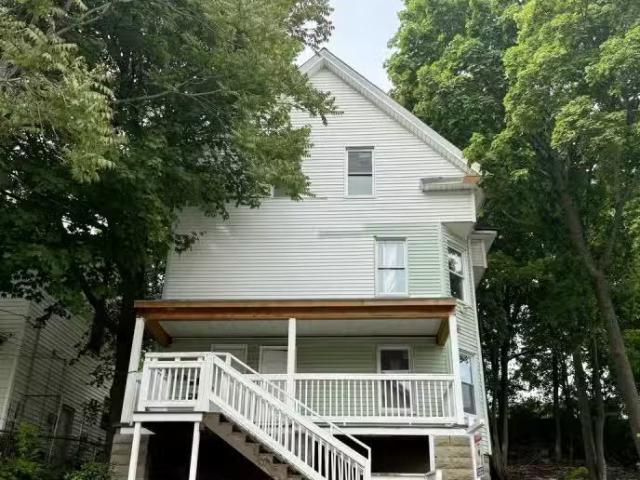 House for rent in Waterbury