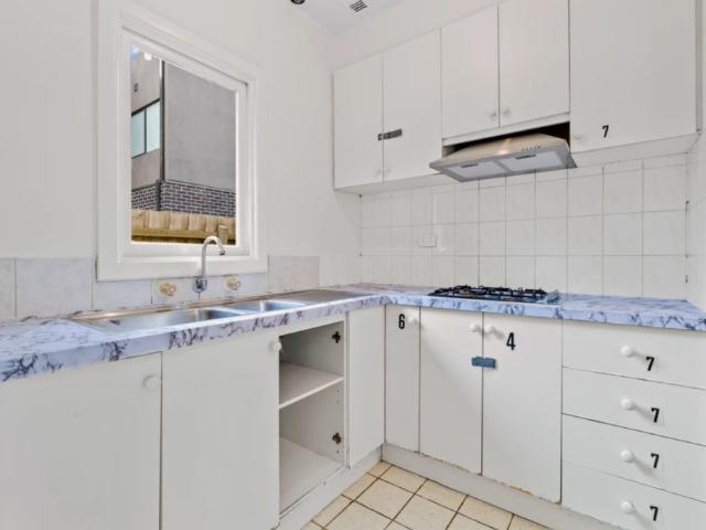 Room for rent in Camerons Creek, Victoria