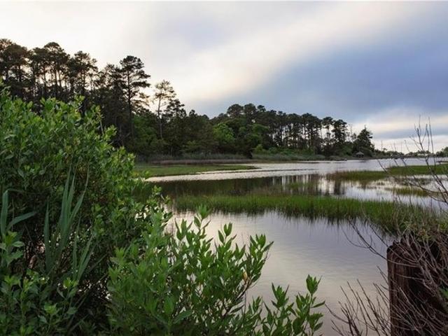 Land for sale in Fox Hill, Hampton