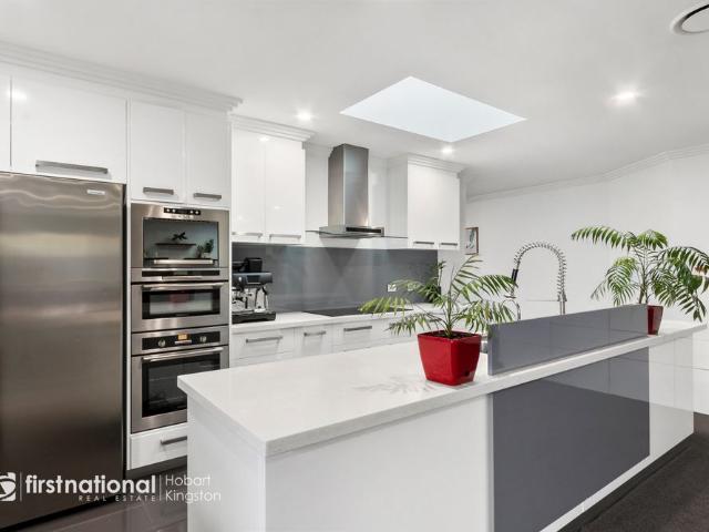 House for rent in Blackmans Bay, Tasmania