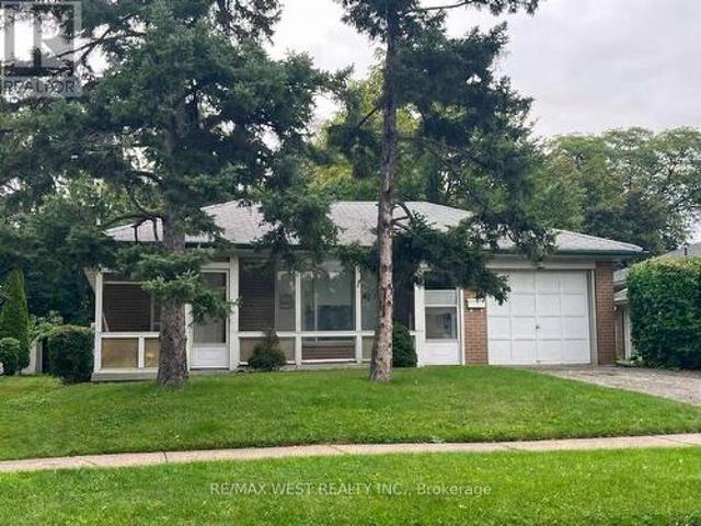 House for sale in Woburn, Ontario