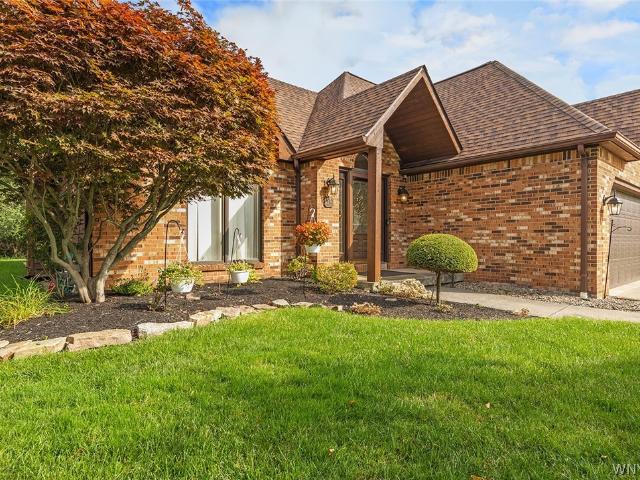 House for sale in Town of Amherst, Erie County