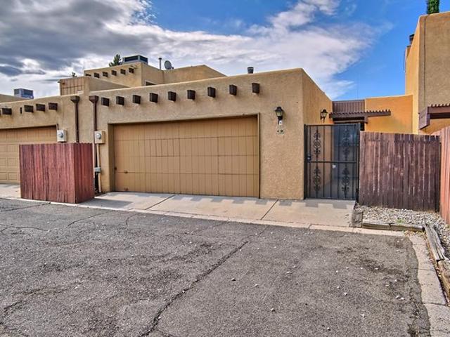 Townhouse for sale in New Mexico