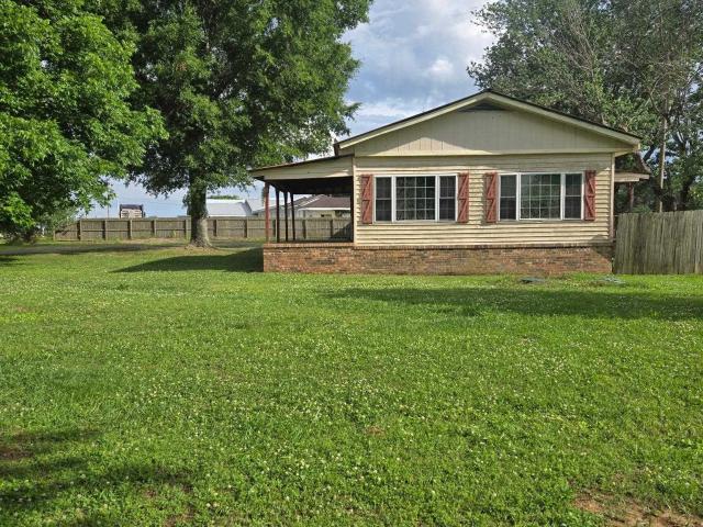 House for sale in Vinemont, Alabama