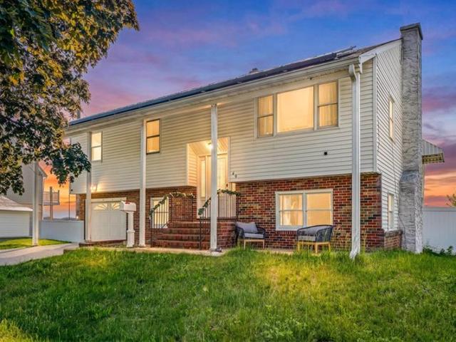 House for sale in Penns Grove, New Jersey