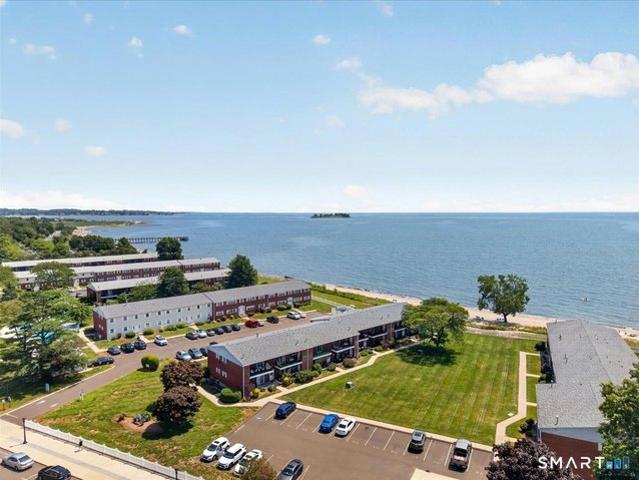 Condo for sale in Milford, Connecticut