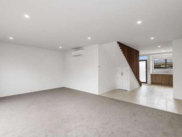House for rent in Canterbury