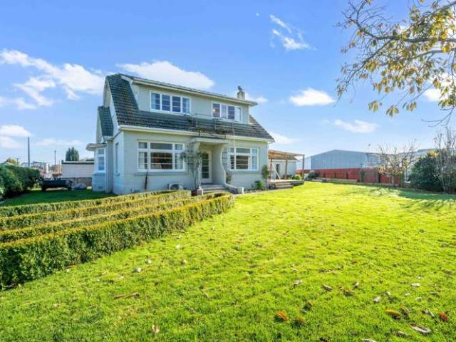 House for sale in Pine Bush, Southland