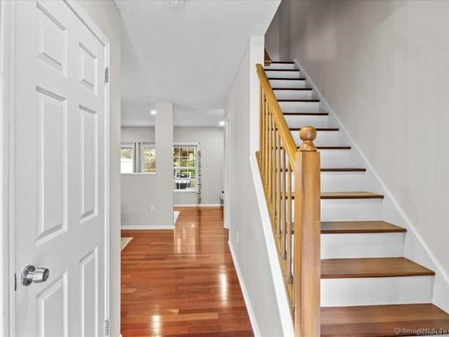 Townhouse for rent in Branford Townhouse for rent in Branford