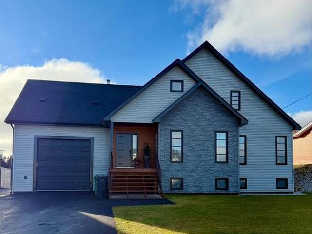 House for sale in Deer Lake, Newfoundland And Labrador