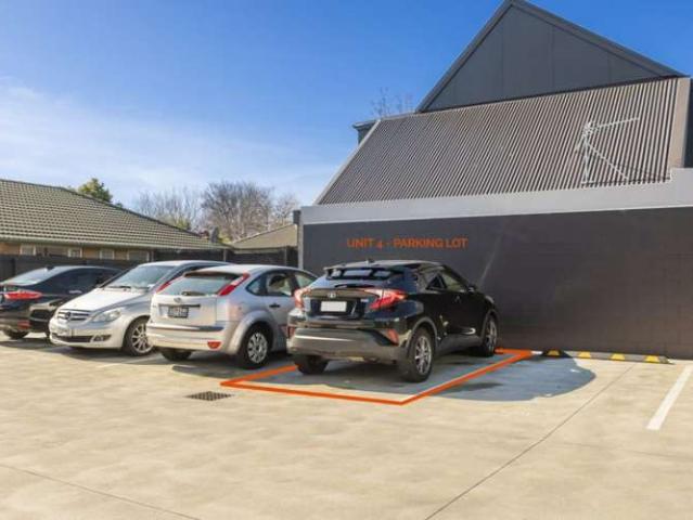 Property for sale in Addington, Canterbury