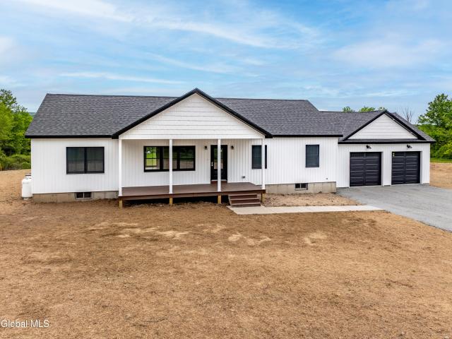 House for sale in New York