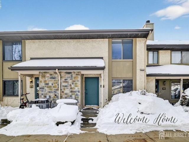 Condo for sale in Plainsboro, New Jersey