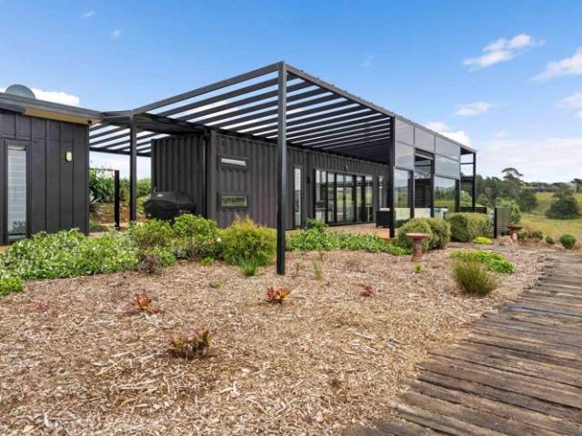 Property for sale in Waiuku