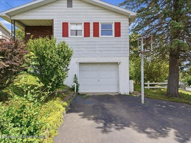 House for sale in Pringle, Pennsylvania