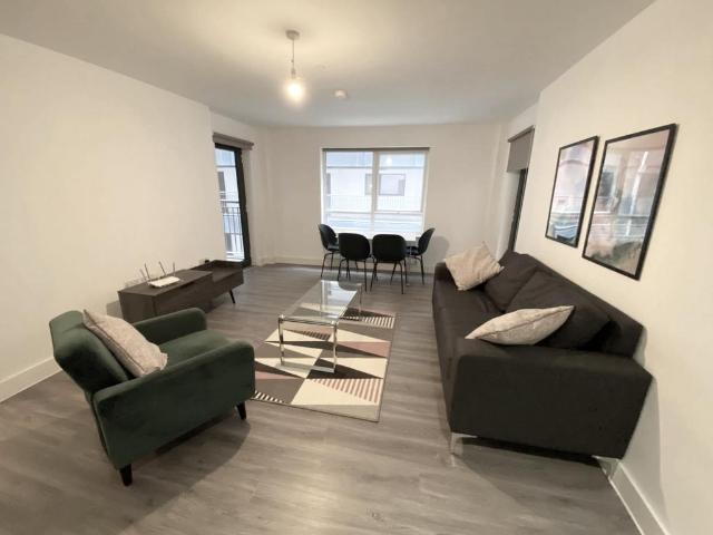 Apartment for rent in Chinatown, Calderstones