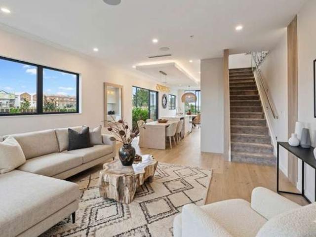 House for sale in Awhitu