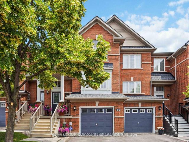 Townhouse for sale in Woburn, Ontario