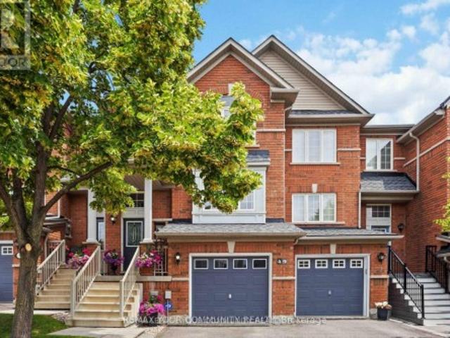House for sale in Whitby, Golden Horseshoe