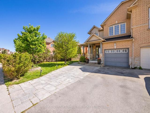 Townhouse for sale in Woburn, Ontario