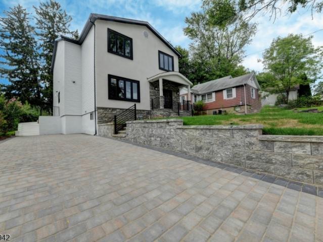 House for sale in Parsippany, New Jersey