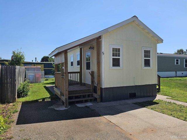 House for sale in Ishpeming, Michigan