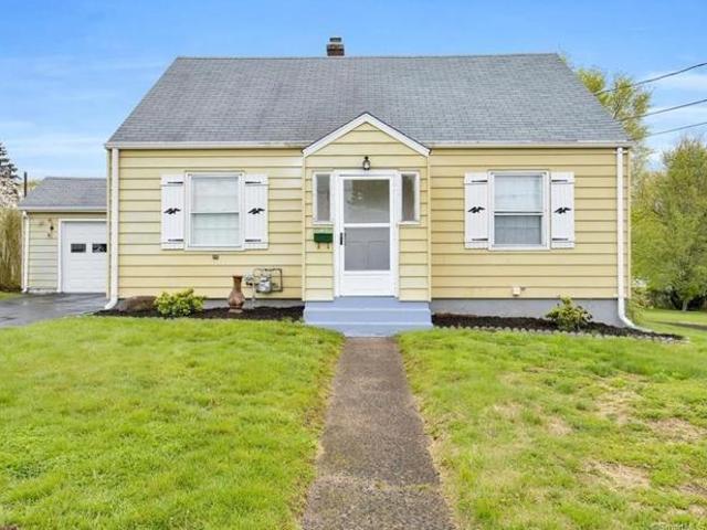 House for sale in Hamden, Connecticut