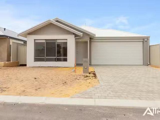House for rent in Golden Bay