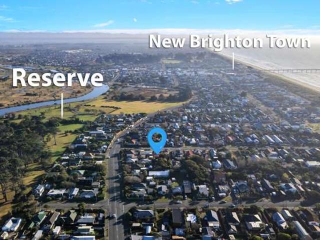 House for sale in Chaslands, Canterbury