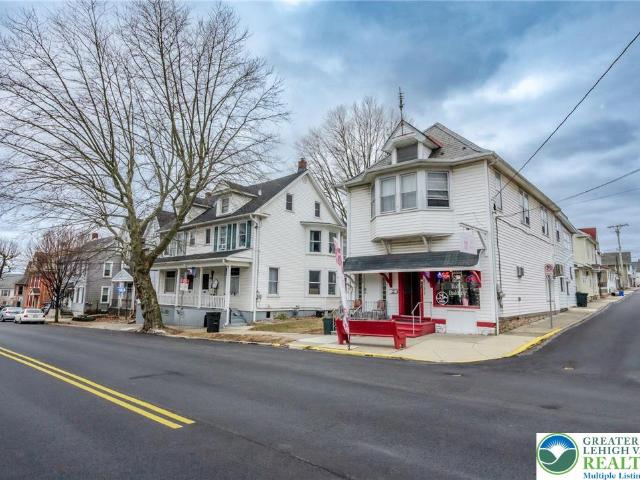 House for sale in Nazareth, Pennsylvania