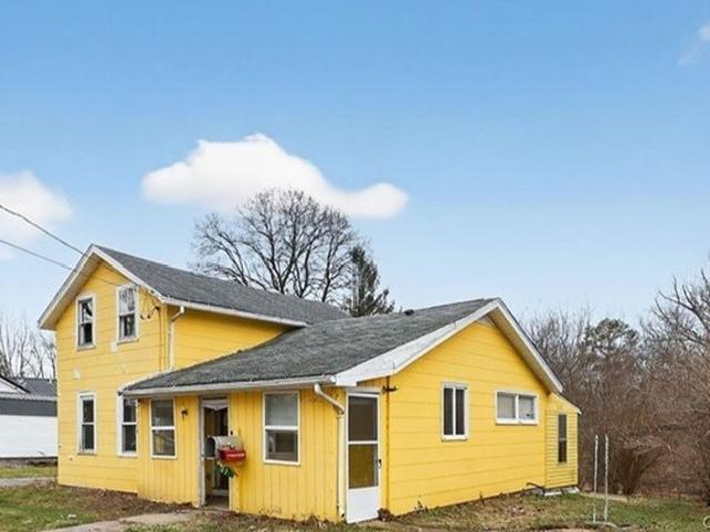 House for sale in Niagara, New York