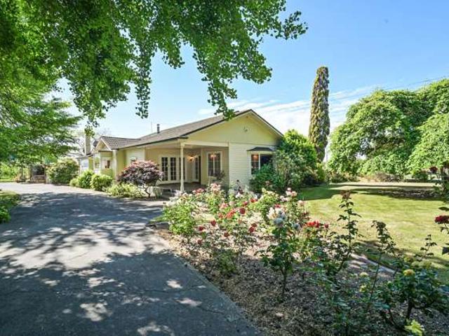 Property for sale in Hastings