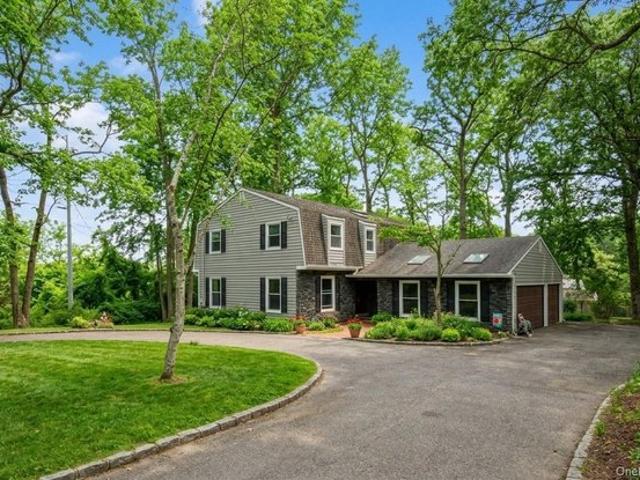House for sale in Wading River, New York