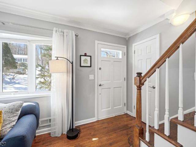 House for sale in Oakland, New Jersey