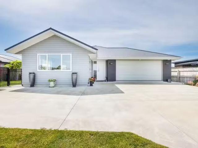 House for sale in Feilding