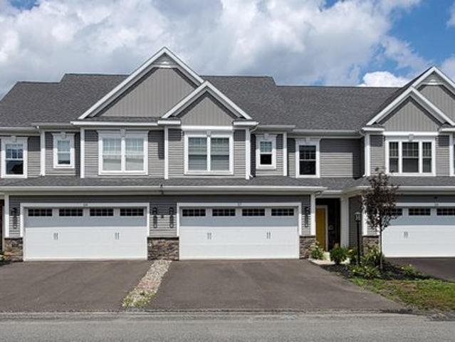 Townhouse for sale in Colonie, New York