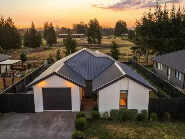 House for sale in Woodend, Canterbury