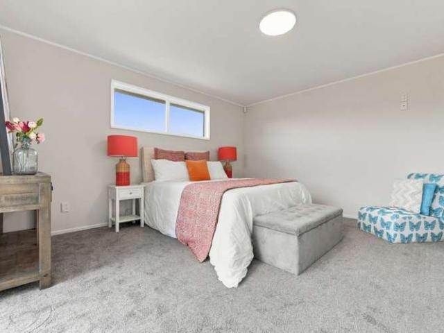 House for sale in Pakuranga Heights, Howick