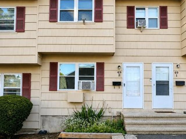 Townhouse for sale in Naugatuck, Connecticut