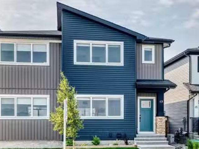 House for sale in Alberta