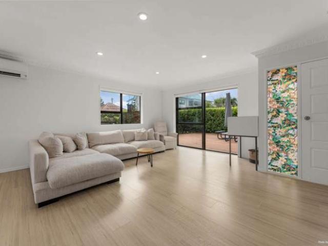 House for sale in Whangaparaoa, Oroua County