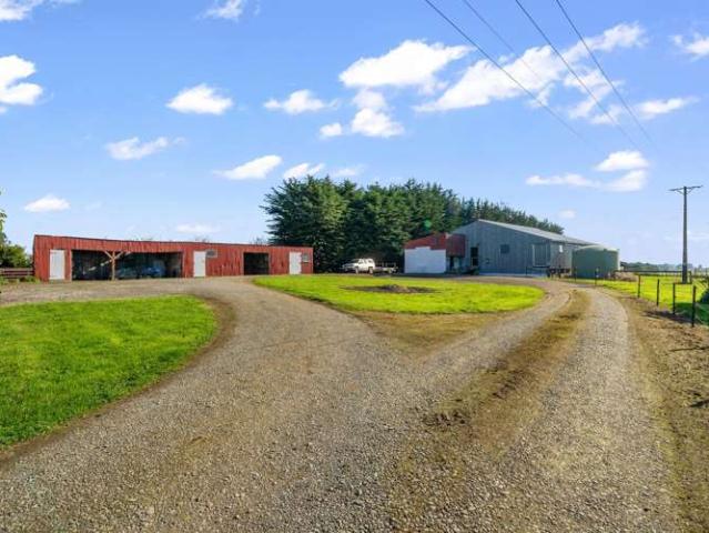 House for sale in Pine Bush, Southland