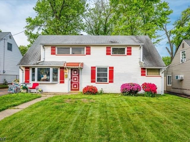 House for sale in Avenel, New Jersey