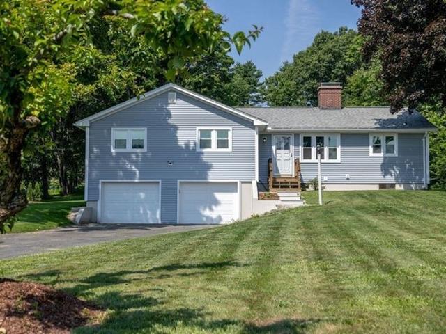 House for sale in Deerfield, Massachusetts