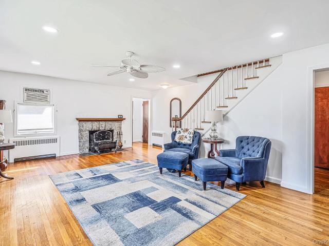 House for sale in Bohemia, New York