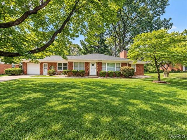 House for sale in Belleville, Saint Clair County